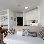 Palm Club Carihuela 托雷莫利诺斯