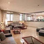Palm Club Carihuela 托雷莫利诺斯