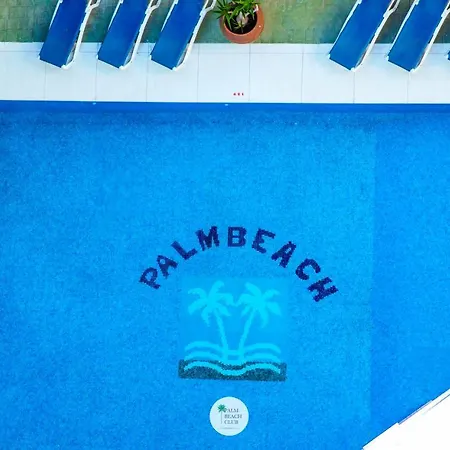 Palm Club Carihuela توريمولينوس